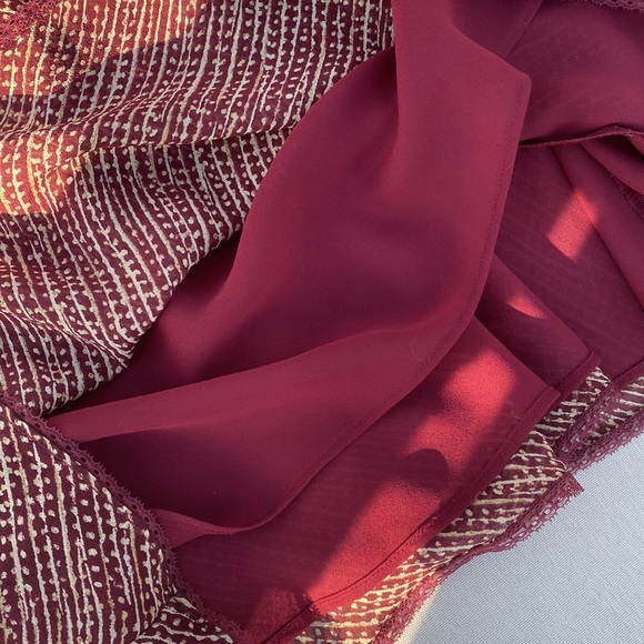 100 % Silk Dress Beautiful - Picture 6 of 7